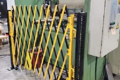 Accordion Style Machine Guarding